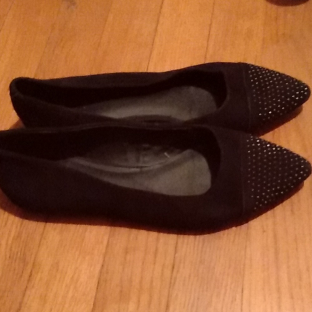 Black flats